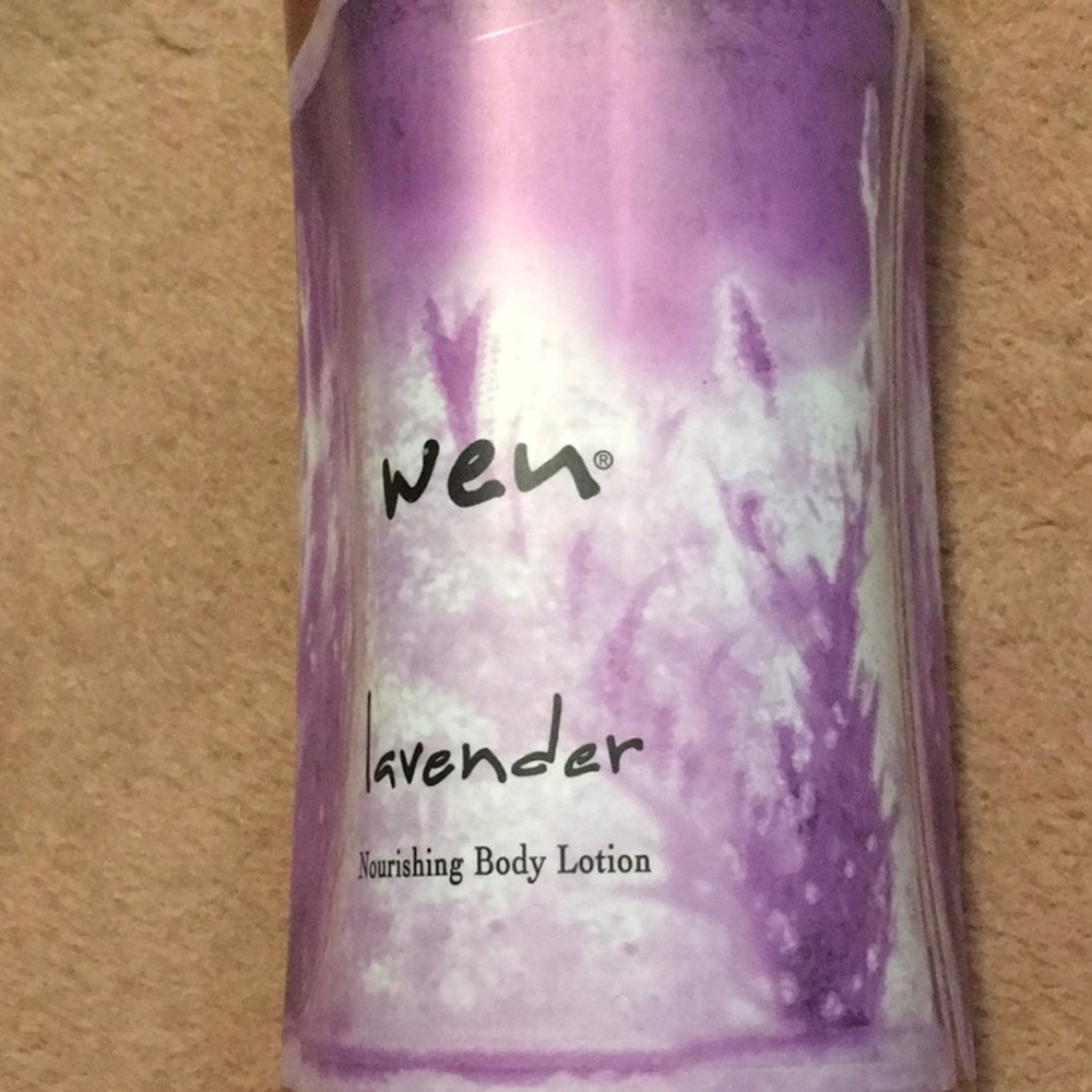 NWT,WEN32oz BodyLotion WITH PUMP, CLASSIC LAVENDER SCENT,NO EXCHANGES OR REFUNDS - Picture 6 of 6